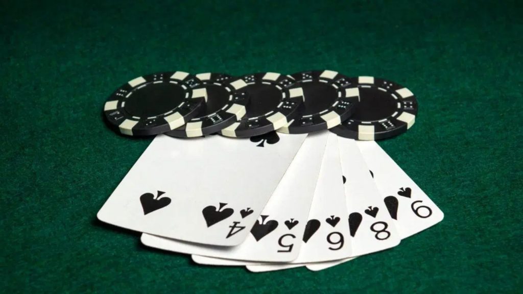 Caribbean Stud Poker: How to Play and Win