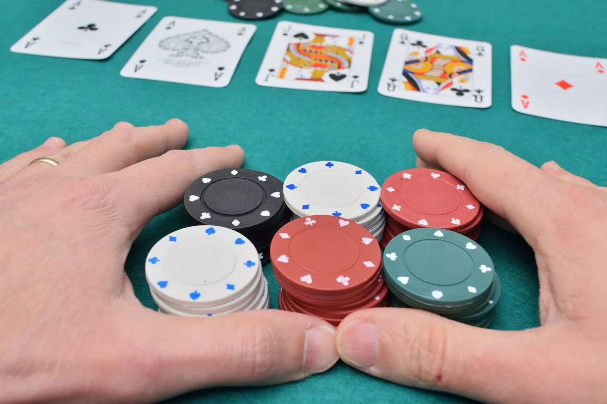 Easy Poker Games for Beginners to Learn Fast