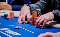 Heads-Up Poker Formats for One-on-One Action