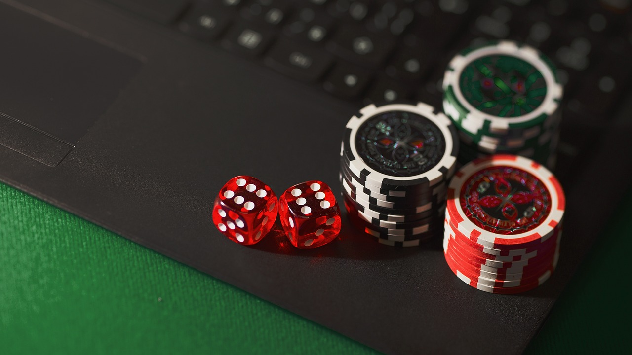 How to Start Playing Online Poker Safely